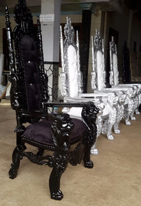 Chaise de trône à dossier haut de luxe sculptée du roi lion antique chaise de loisirs en velours noir pour salon meubles de maison à usage général - Product Image 3