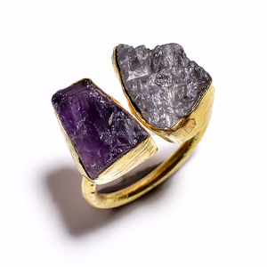 Joyería de anillo de piedras preciosas chapado en oro de alta calidad, exportador de joyería de anillo de piedras preciosas chapado en oro de 18K de piedras preciosas de amatista, joyería fina - Product Image 1