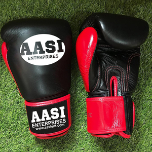 Dernier design de gants de boxe noirs avec logo personnalisé 16oz en cuir de vachette professionnel 12oz imprimé avec votre propre logo - Product Image 4