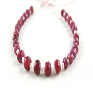 ลูกปัดอัญมณีทับทิมสีแดงธรรมชาติเกรด AAA ลูกปัดเจียระไนแบบ1เส้นสวยงามสำหรับทำเครื่องประดับขายส่ง - Product Image 1