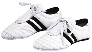 Chaussures de Taekwondo, baskets légères et respirantes pour les Arts martiaux, le Sport, la boxe et le Kung Fu, pour adultes et enfants - Product Image 2