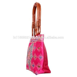 Soie Séquence Manche En Bois Sac À Main BG-2 - Product Image 4