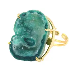 Indian wholesaler natural green druzy gemstone ring prong setting brass gold plated adjustable ring bohemian unisex ring