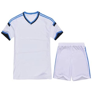Maillot de football de sport à séchage rapide mondial, uniforme personnalisé de haute qualité pour hommes avec vêtements de sublimation - Product Image 4