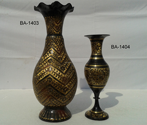 Jarrones de flores fundidas de latón de alta calidad con hermoso acabado pulido Venta caliente maceta de Metal florero de Metal para Decoración - Product Image 3