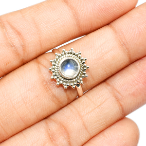 Winsome-piedra lunar de arcoíris de forma redonda, anillos de plata de ley 925 hechos a mano, Plata de piedras preciosas - Product Image 4