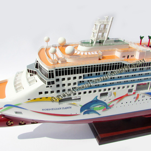 NORWEGIAN DAWNN Modèle de bateau en bois avec illustration de dauphin Cadeau de nouveauté en bois fabriqué à la main - Product Image 1
