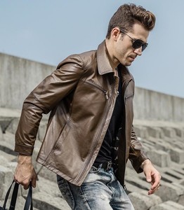 Blouson en cuir de moto pour homme en cuir de veau fini - Coupe-vent, imperméable, respirant et écologique - Product Image 1