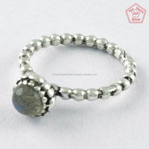 แหวนเงินสเตอร์ลิง925กับหินลาบราดอไรต์ขายส่ง-ส่งออกเครื่องประดับเงินสำหรับงานแต่งงาน - Product Image 3