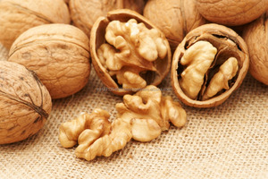 Nueces disponibles a buen precio - Product Image 2