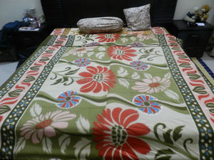 Haute qualité 100% Polyester vison couverture doux chaud polaire solide rayures florales couleurs pures pour bureau à domicile voyage bébé groupe d'âge - Product Image 4