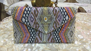 กระเป๋าเดินทางสำหรับผู้หญิงลายเรขาคณิตประดับลูกปัดสไตล์อินเดียกระเป๋าคลัทช์ปาร์ตี้ริมชายหาดตอนเย็นสินค้ามาใหม่ - Product Image 2