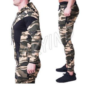 Nouvelle conception avec une qualité supérieure dans différents styles et un matériau solide, vêtements de sport ajustés pour hommes, survêtement par Viky Industries - Product Image 2