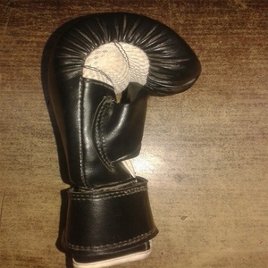 Fashion PU Leather Boxing <b>Gloves</b> for Training Martial Arts New Black Red OEM Logo Thai Color Material Adults People Origin <b>Type</b> - Product Image 2