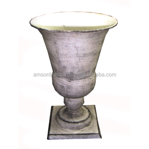 Florero de Metal más vendido para el hogar y la boda, decoración de bodas, florero de Base cuadrada, jarrón de trompeta para decoración lateral de puerta - Product Image 1