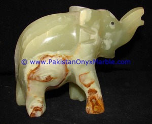 Statue d'éléphant en onyx vert sculpté sur mesure au meilleur prix - Product Image 6