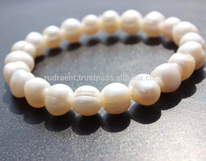 Pulsera de Perlas de Agua Dulce Elegantes de 8mm, Estilo Bohemio, Elástica, con Cuentas, Certificada por Terceros, Marca OEM Rudra Gems - Product Image 1