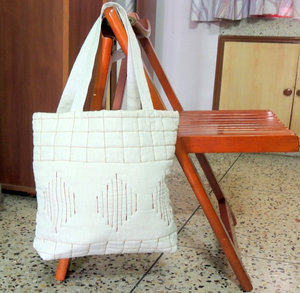 100% lin lin matelassé sac fourre-tout taille moyenne tissé manipulé avec motif uni et lettre pour le shopping - Product Image 5