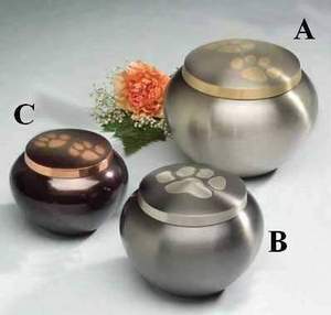 โกศทองเหลืองโบราณสำหรับสัตว์เลี้ยงผู้ใหญ่ปรับแต่งได้ทำด้วยมือโลโก้ที่ระลึกงานศพได้แรงบันดาลใจจากรูปแบบโลงศพ - Product Image 4