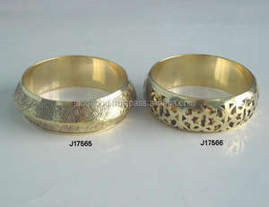 Bracelets de mode en laiton poli de haute qualité Bracelets en métal à motifs floraux avec finition brillante - Product Image 2