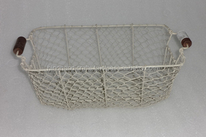 Venta al por mayor de malla de alambre de metal para cubiertos con mango de madera cesta de alambre de almacenamiento para la cocina del hogar - Product Image 4