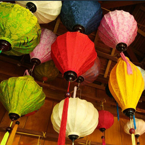 Lanternas de Seda de Hoi An-Decorações de casamento vietnamitas