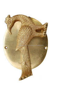 OMG Industries แหวนหัวสิงโตสัตว์แบบกำหนดเองที่เคาะประตูสีดำแบบทันสมัยพร้อมการติดตั้งสกรูผิวทองเหลืองโบราณ - Product Image 2