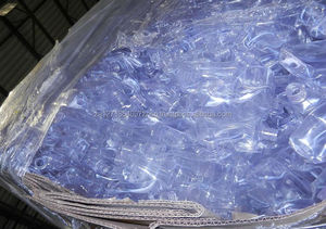 Flocons de bouteilles en PET flocons PET de qualité fibre/granulés de plastique polyéthylène téréphtalate résine de matière première - Product Image 2