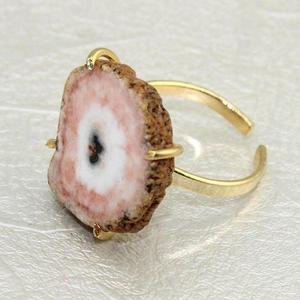 Anillo de piedras preciosas de cuarzo Solar Unisex más vendido, declaración de moda, chapado en oro naranja Natural/plata, ajuste de punta ajustable - Product Image 1