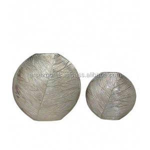 Juego de 2 floreros y macetas modernas de aluminio de diferentes tamaños, venta al por mayor, decoración de mesa de Hotel para el hogar, florero gris a la venta - Product Image 1