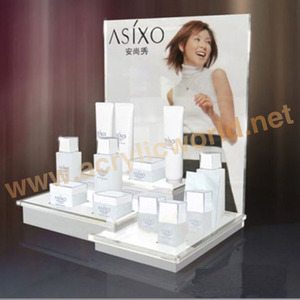 Soporte de exhibición de botella de loción acrílica de escritorio de fábrica para botellas de cosméticos - Product Image 2