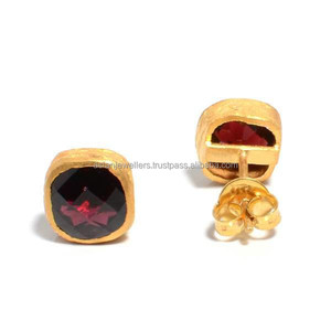 Vermeil gold garnet gemstone hand hammered sterling <b>silver</b> <b>stud</b> earrings - Product Image 2