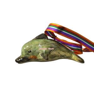 Décoration d'arbre de Noël de dauphin en papier mâché fait à la main incroyable ornements de boule suspendus - Product Image 1