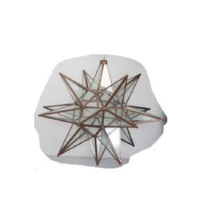 โคมไฟเพดานทรงวีทำจากทองเหลืองและแก้วทรงวีเคลือบแบบโบราณใช้ตกแต่งบ้านทรงดาว - Product Image 3