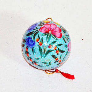 Ornements de Noël faits à la main Flora Décorations de Noël peintes à la main fabriquées en Inde pour l'arbre, les vacances, la fête et la décoration intérieure - Product Image 2