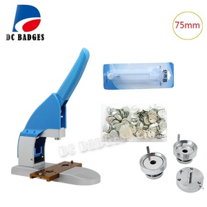 Baru DIY Tombol Pembuat 75 Mm Badge Membuat Mesin + 75 Mm Akrilik Pemotong Kertas + 500 Pcs Logam lencana Aksesoris - Product Image 3