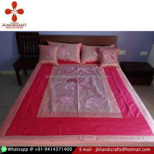 Colcha de brocado de seda de diseño - Product Image 1