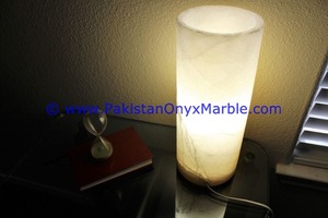 โคมไฟหินโมรารูปทรงกระบอกแกะสลักตกแต่งบ้านลวดลายโมเดลสไตล์ความรัก - Product Image 5