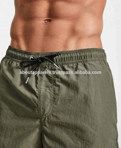 Nouveaux modèles, articles très vendus, shorts de sport pour hommes en toile respirante à taille élastique et patchwork - Product Image 6