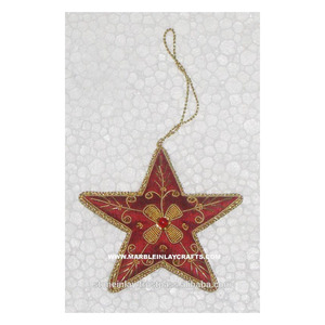 Arbre de Noël décoratif à suspendre pour la maison - Product Image 1