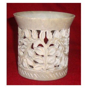 Fournisseur indien exclusif de bougeoirs décoratifs faits à la main - Product Image 1