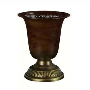 Florero de Metal de Aluminio con Diseño Costero, Forma Redonda de Tendencia con Acabado Marrón y Textura en Relieve para Decoración de Mesa - Product Image 1