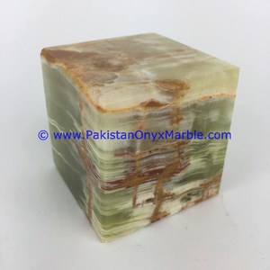 CUBES D'ONYX EN PIERRE NATURELLE/ARTISANAT EN ONYX - Product Image 1