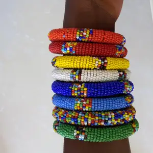 非洲串珠马赛手镯 | 非洲妇女的首饰