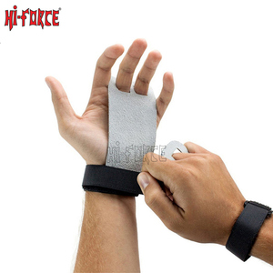 Guantes de levantamiento de pesas de cuero Premium con empuñaduras de mano con logotipo para entrenamiento físico Deadlifting Shrugs Kettlebells Barbell Workouts - Product Image 2