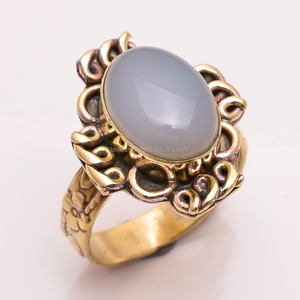 Calcédoine naturelle pierres précieuses plaqué or bagues en laiton bijoux en gros flash or vermeil bagues pour filles - Product Image 1