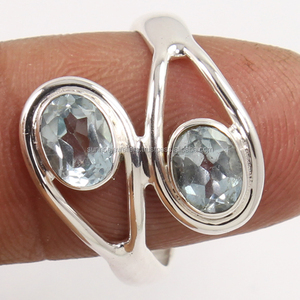 Mejor vendedor de moda hecho a mano 925 plata esterlina Natural TOPACIO AZUL anillo de corte ovalado piedra preciosa joyería regalo para ella - Product Image 2