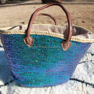 Panier du marché marocain à sequins, création artisanale - Product Image 1