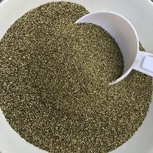 Seaweed Powder/ Ulva Lactuca For Animal Feed Vietnam Supplier/ Ms. May (+84 904183651)