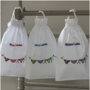 Bolsos de lencería bordados a mano - Product Image 3